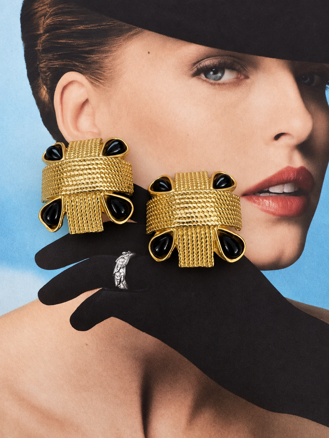 Vintage Modernist Black Cabochon Gold Plated Clip-On Earrings