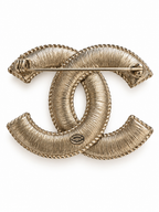 Chanel Vintage Textured Faux Pearl CC Brooch