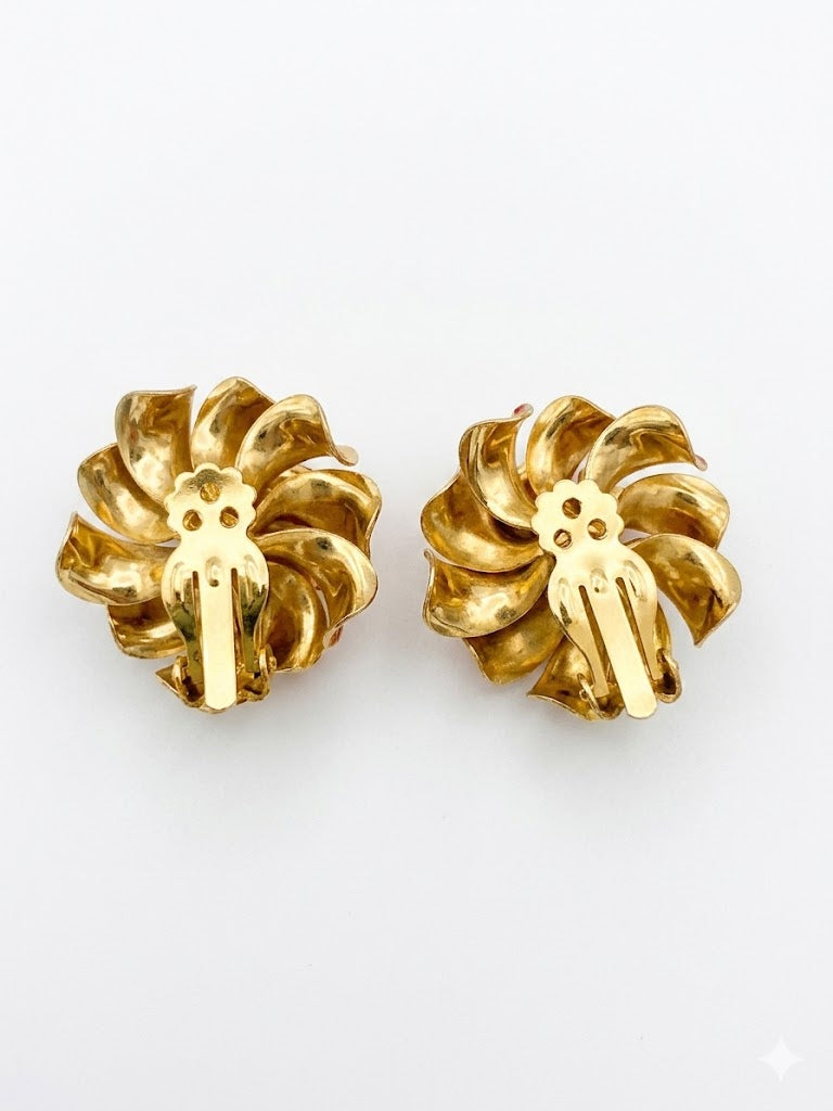 Vintage Gold-Plated Pink Enamel Floral Stud Earrings