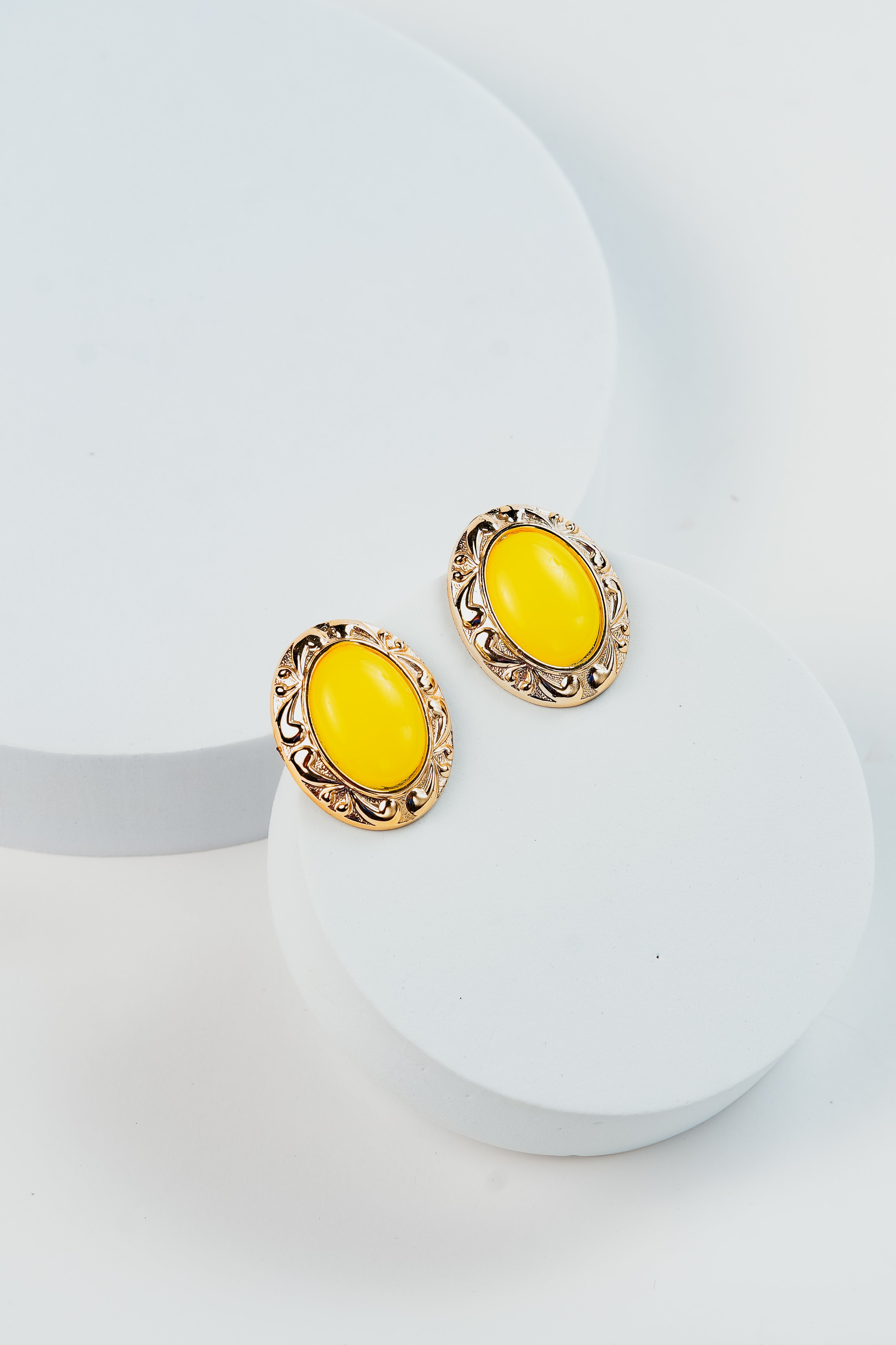 Vintage Yellow Resin Earrings
