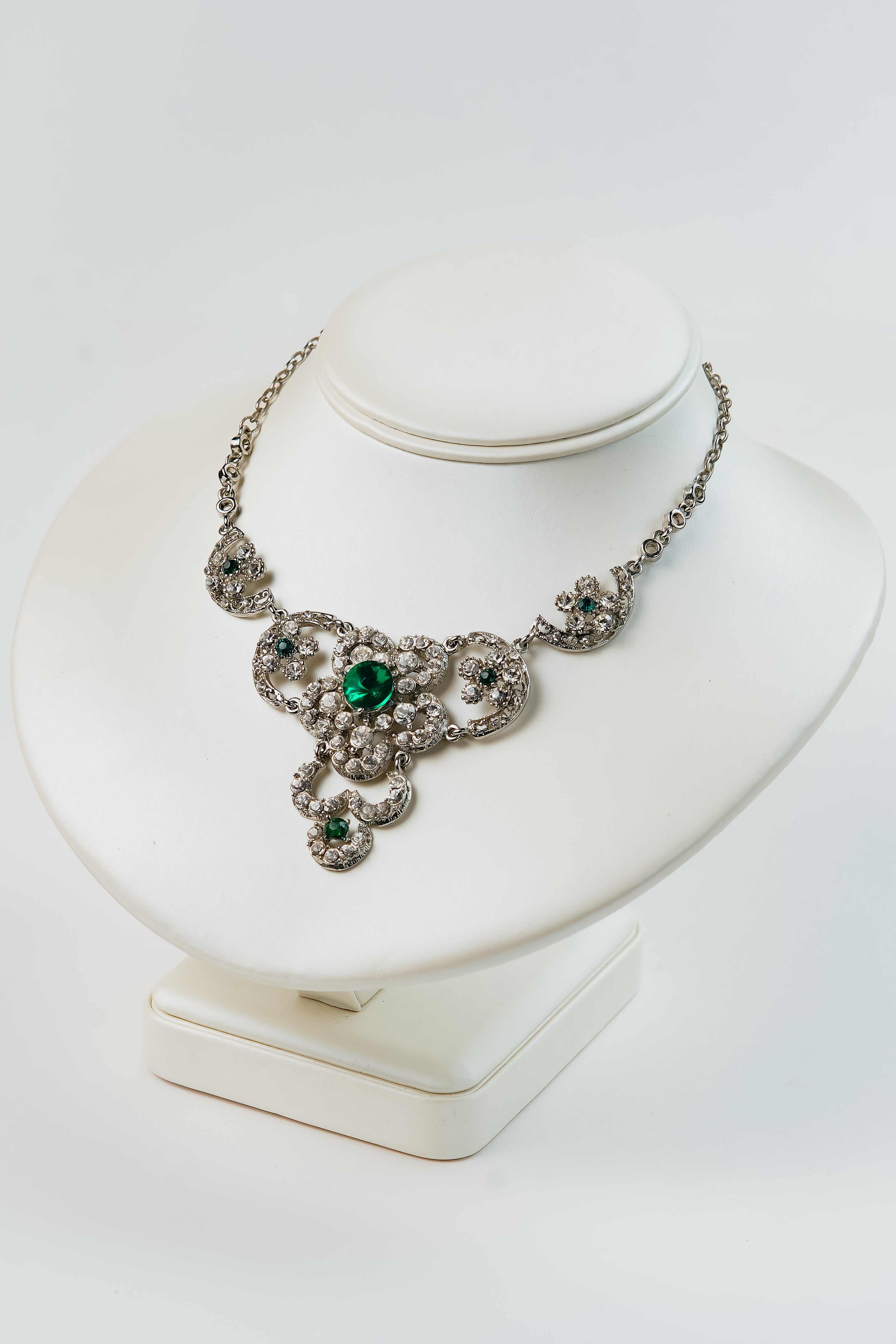 Vintage Art Deco Style Rhinestone Necklace