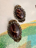 Vintage Filigree Brown Cabochon Rhinestone Clip On Earrings