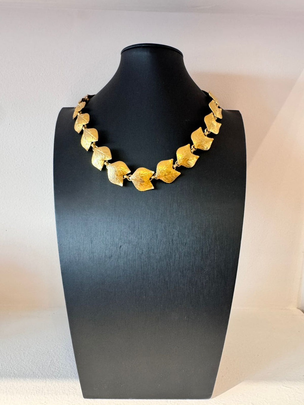 Vintage Adrien Mann Botanical Leaf Collar Necklace