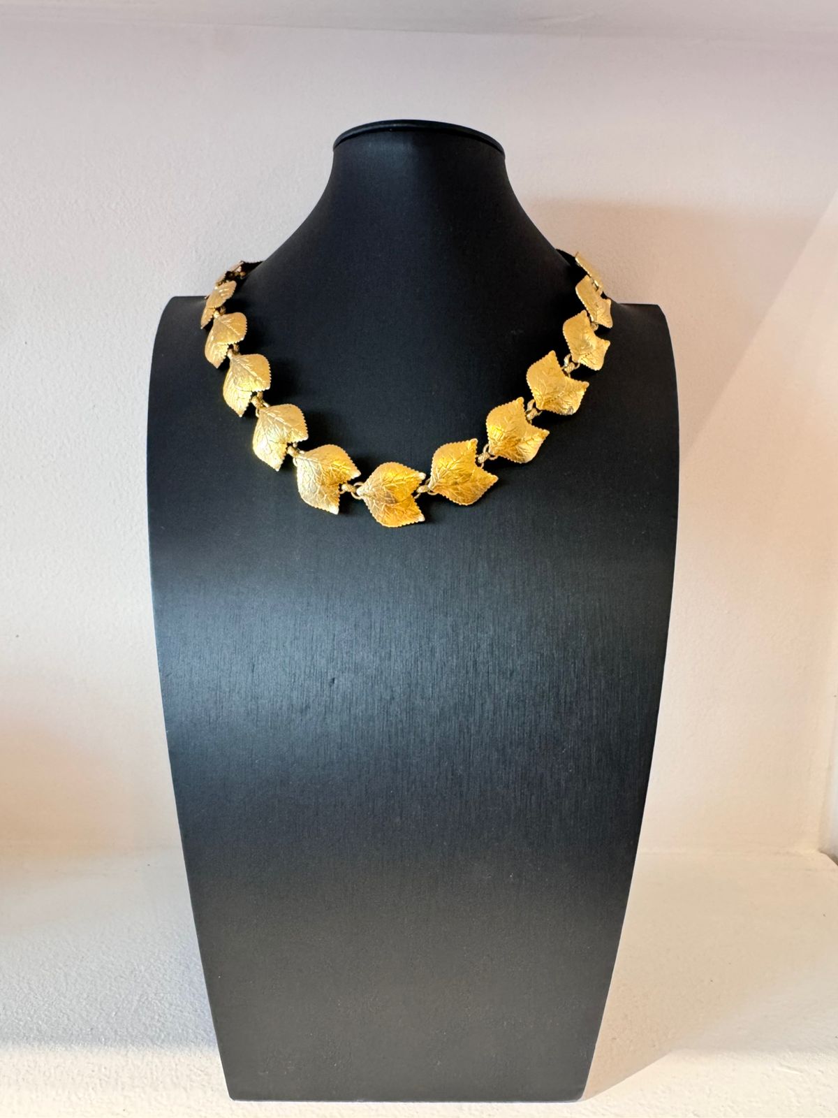Vintage Adrien Mann Botanical Leaf Collar Necklace