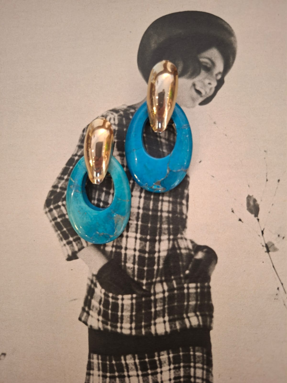 Vintage Turquoise Stone Gold Tone Drop Earrings