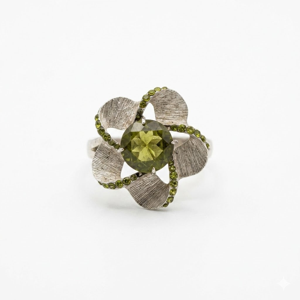 Vintage Olive Green Floral Statement Ring