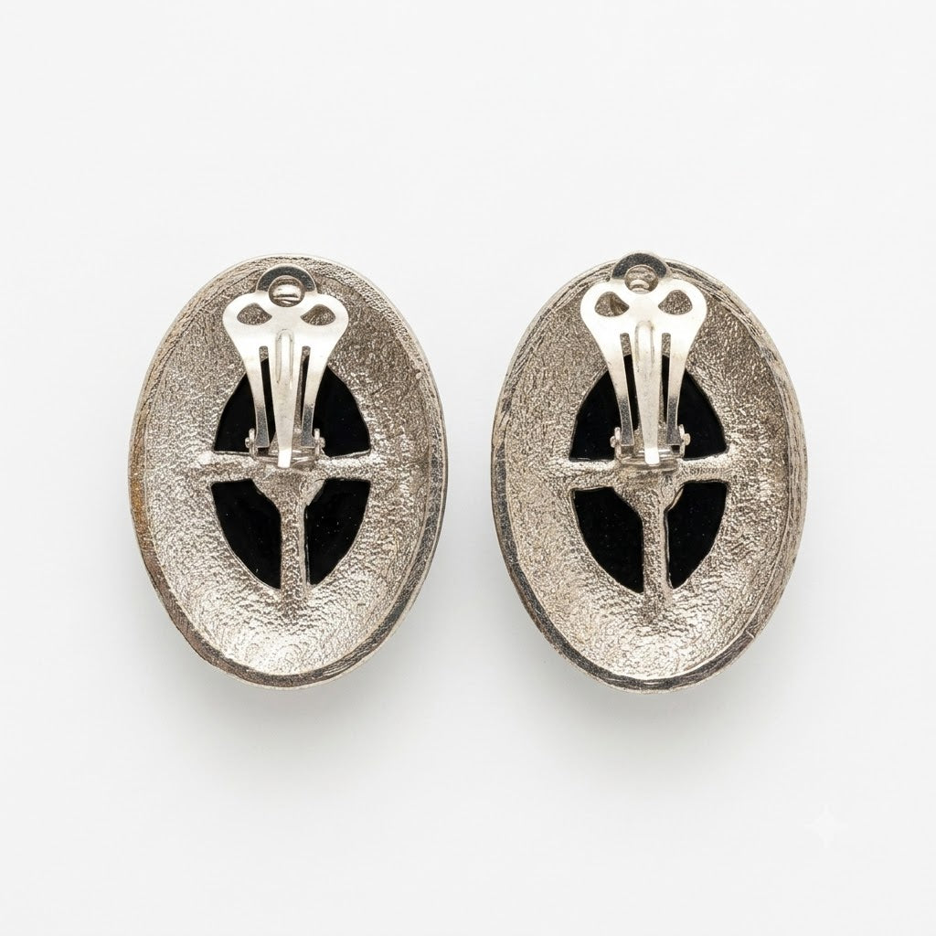 Vintage Black Cabochon Silver Tone Clip On Earrings