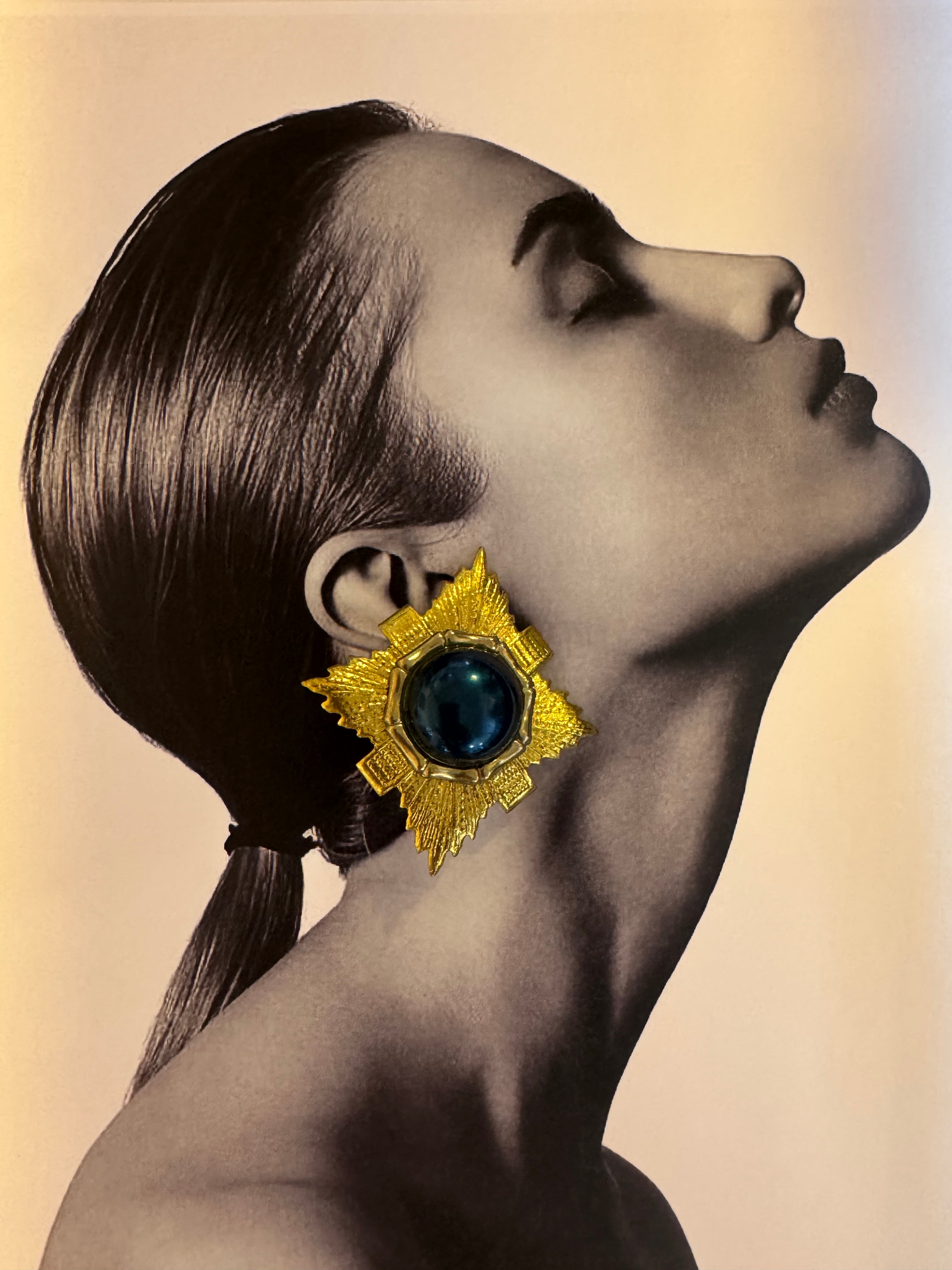 Vintage Starburst Clip-On Earrings