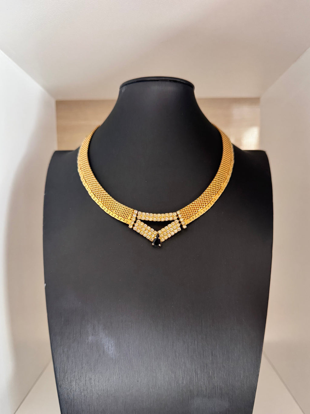 Vintage Gold Plated Mesh Crystal Collar Necklace