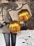 Vintage Ribbed Domed Statement Clips
