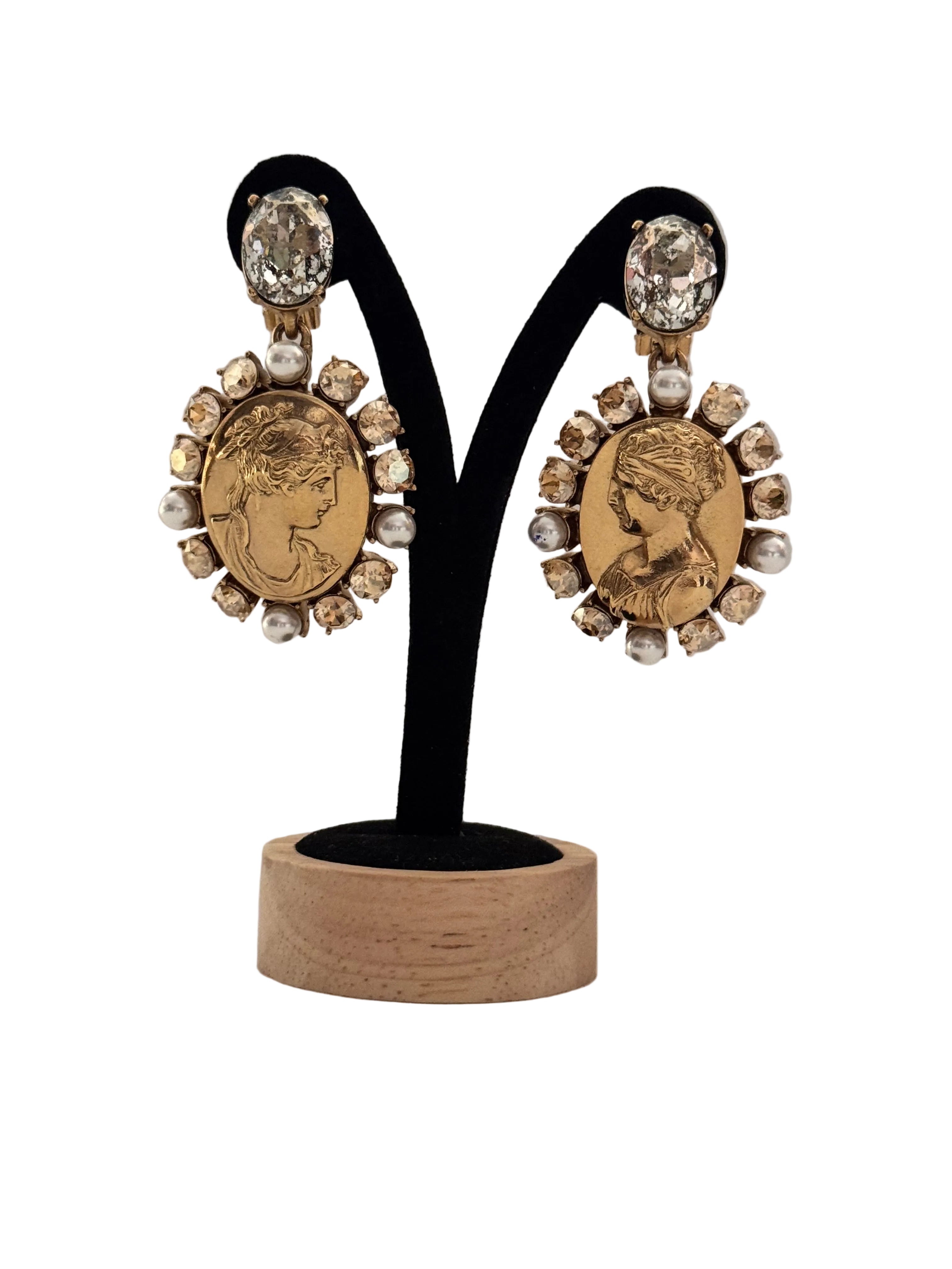 Vintage Oscar de la Renta Medallion Pearl Drop Earrings