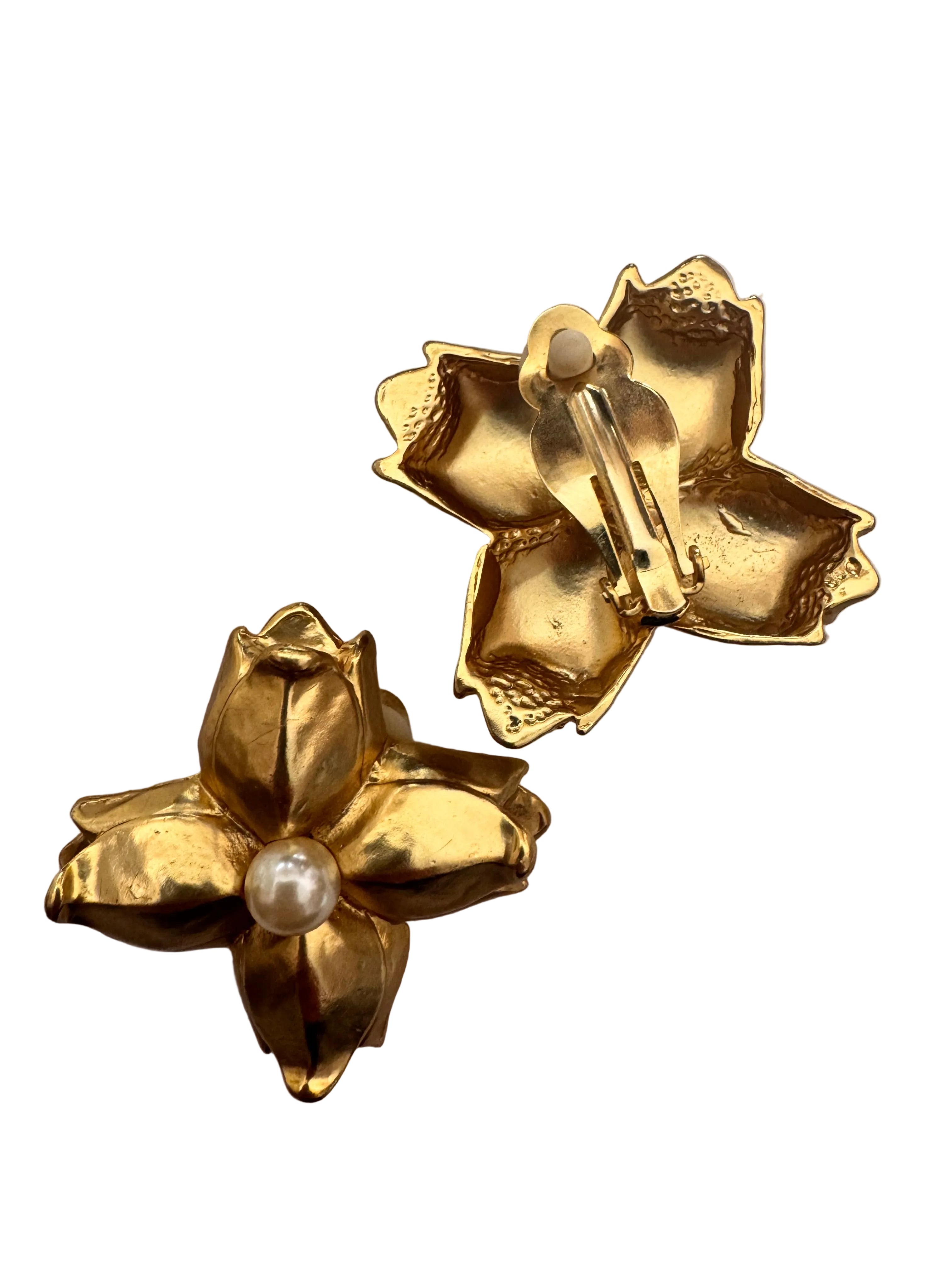Vintage Hollywood Regency Matte Gold Floral Faux Pearl Clip-On Earrings