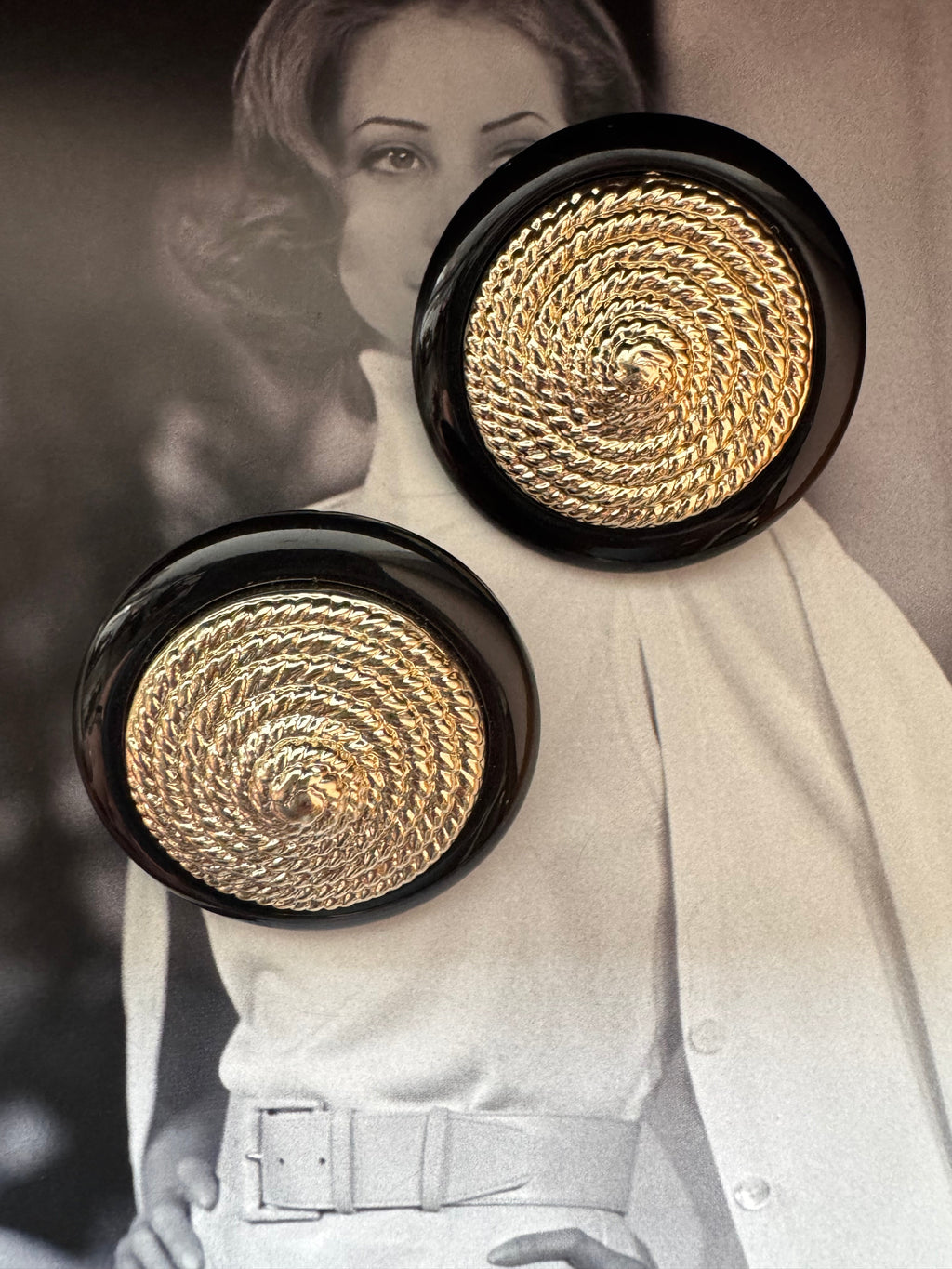 Vintage 1980s Black Enamel & Gold Swirl Studs