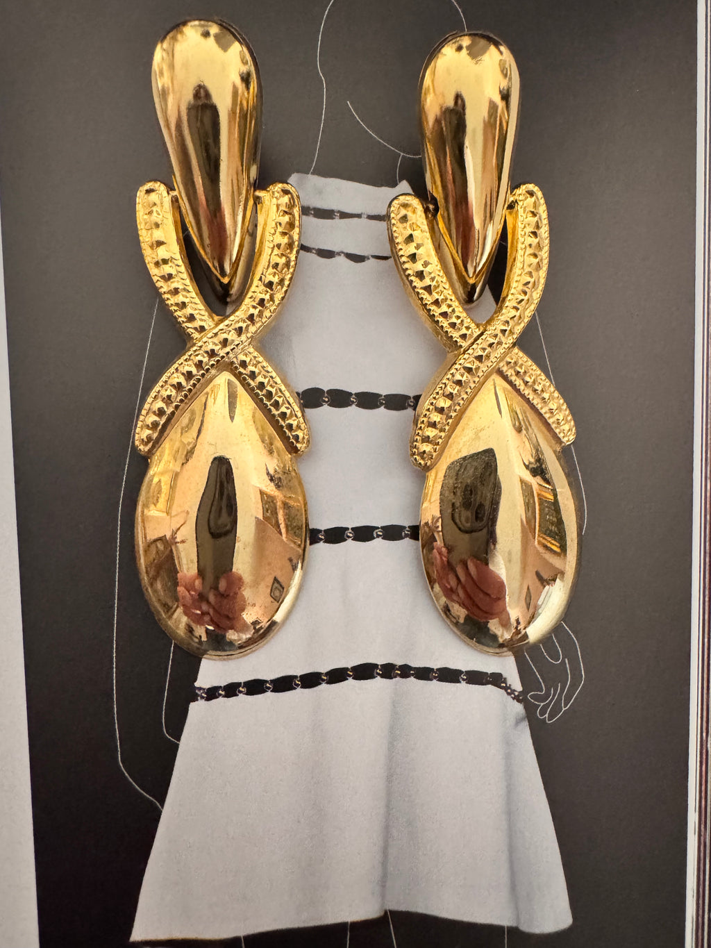 Vintage Gold Tone Sculptural Clip-On Earrings