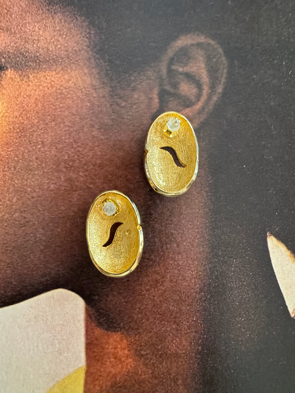 Vintage Green Enamel Abstract Clip Earrings