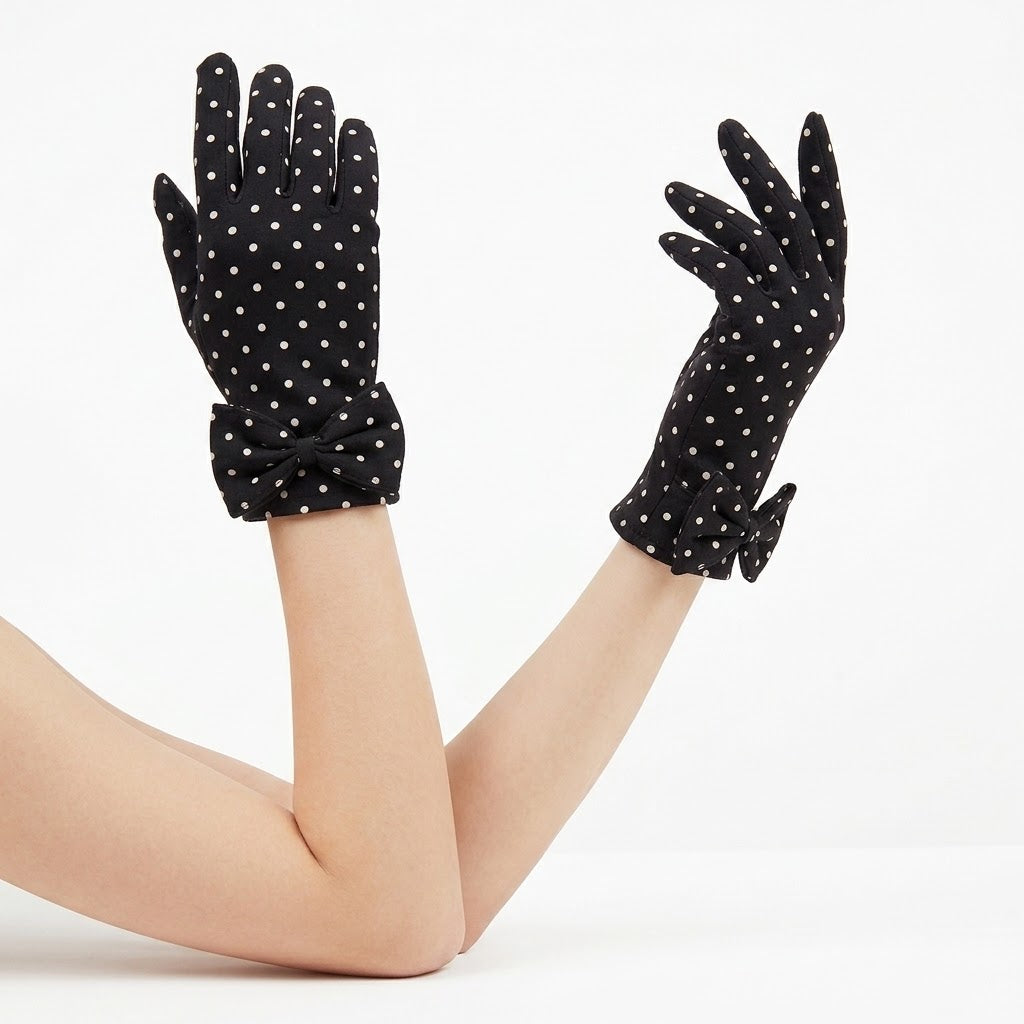 Vintage 1960s Polka Dot Bow Gloves
